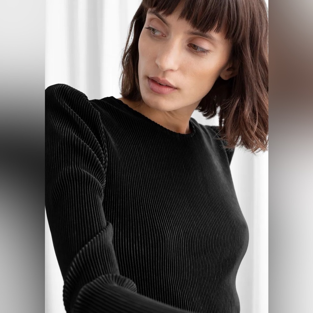 Elegant Black Long Sleeve Pliseé Pleated  Mini Dress
